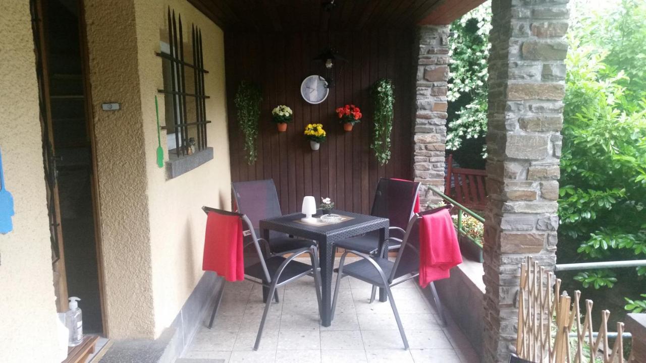 Bed and Breakfast Haus am Dekernbach Cochem Exterior foto