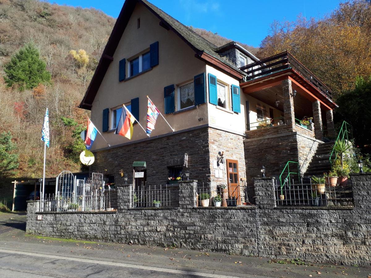 Bed and Breakfast Haus am Dekernbach Cochem Exterior foto
